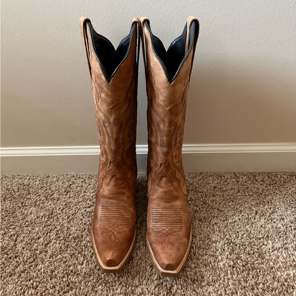 NWT J.B. Dillon Brown Cowboy Boots